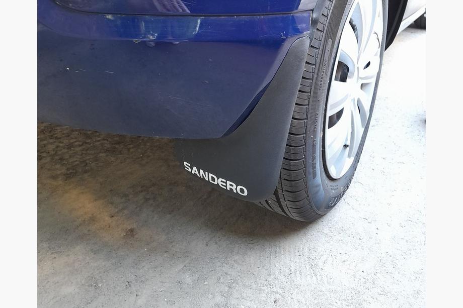 Dacia Sandero 2007–2013 Zadní zástěrky (2 ks) Fotografie 1