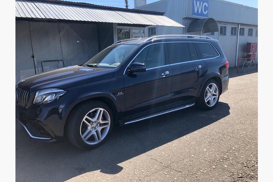 Mercedes GL/GLS třída X166 2012–2019 Restylingový bodykit z GL na GLS63 AMG (V2, některé originální díly) Fotografie 3