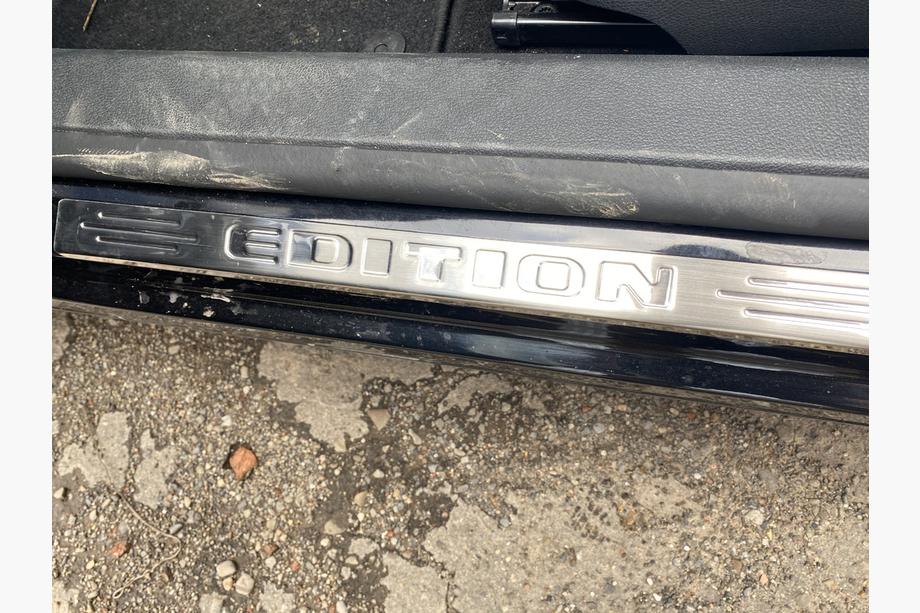 Volkswagen Tiguan 2007–2016 Kryty prahů Edition V1 (4 ks, nerez) Fotografie 3