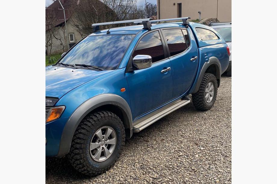 Mitsubishi L200 2006–2015 Střešní příčníky pro hladkou střechu (2 ks, Asaf V4) Image