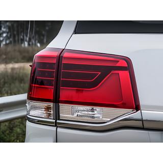 Zadní světla 2016-2021 (OEM standard) Toyota Land Cruiser 200 2007–2021 fotografie 2