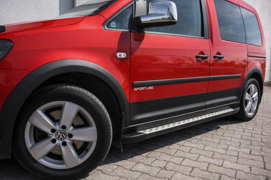 Volkswagen Caddy 2010–2015 Sada lišt a rozšiřovačů lemů blatníků 2 dveře, krátký rozvor Image