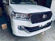 Toyota Land Cruiser 200 2007–2021 Tuningová maska chladiče (Ewan 2021) fotografie 3