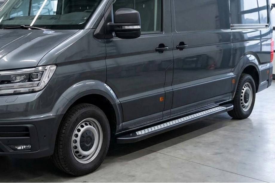 Man TGE 2017– Boční nášlapy New Vision Black (2 ks, hliník) Long/ExtraLong Image