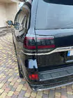 Toyota Land Cruiser 200 2007–2021 Zadní světla 2016-2021 (sekvenční červené) fotografie 11