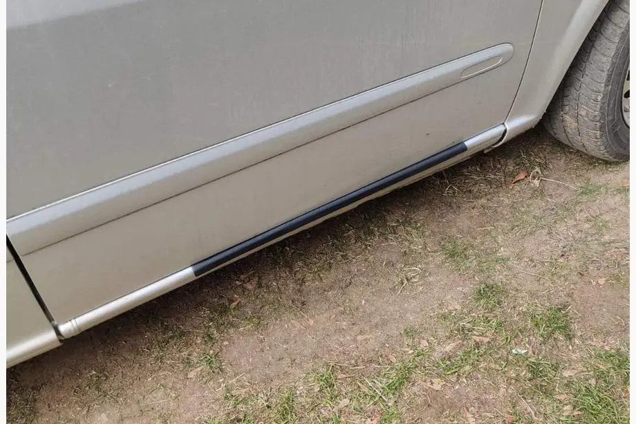 Mercedes Vito W639 2004–2014 Prahové lišty EuroCap (2 ks, ABS) Fotografie 7