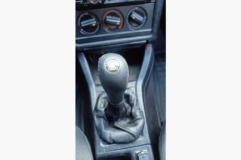 Audi Hlavice řadicí páky V2 (kůže) Fotografie 3