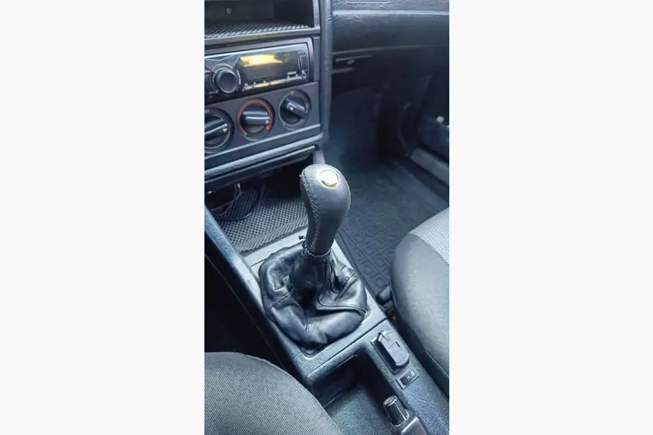 Audi Hlavice řadicí páky V2 (kůže) Fotografie 4