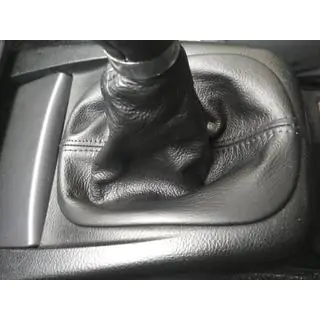 Kožená manžeta řadicí páky Volkswagen Passat B5 1997–2005 fotografie 1