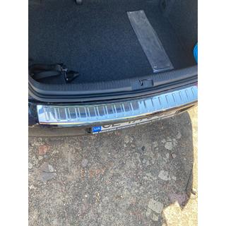 Chromová lišta na zadní nárazník Carmos (HB, nerez) Volkswagen Golf 6 2008–2014 fotografie 3