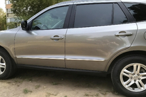 Hyundai Santa Fe 2 2006–2012 Dveřní lišty z nerezu (4 ks) fotografie 1