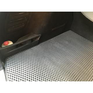 Vanička do kufru EVA (černá) SW Renault Megane III 2009–2016 fotografie 4