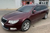 Skoda Superb 2009–2015 Ofuky oken s chromovou lištou SW (4 ks, HIC) fotografie 3