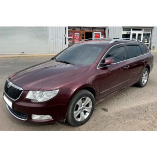 Ofuky oken s chromovou lištou SW (4 ks, HIC) Skoda Superb 2009–2015 fotografie 3