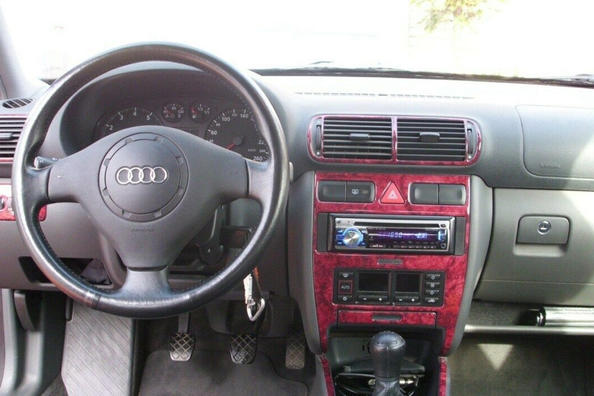 Dekorativní lišty do interiéru Audi A3