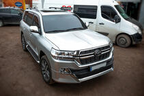 Toyota Land Cruiser 200 2007–2021 Sada bodykitu 2016-2021 (Executive 2021) fotografie 3