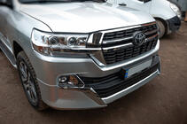 Toyota Land Cruiser 200 2007–2021 Sada bodykitu 2016-2021 (Executive 2021) fotografie 2