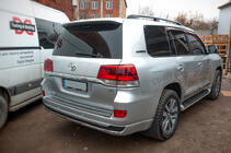 Toyota Land Cruiser 200 2007–2021 Sada bodykitu 2016-2021 (Executive 2021) fotografie 7