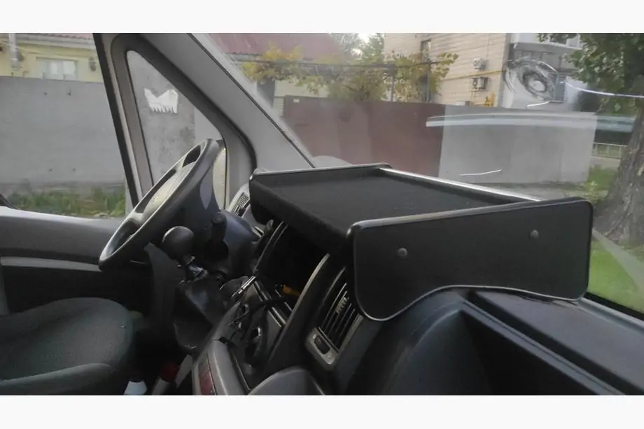 Citroen Jumper 2007–2025 Police na palubní desku (typ 1) Fotografie 1
