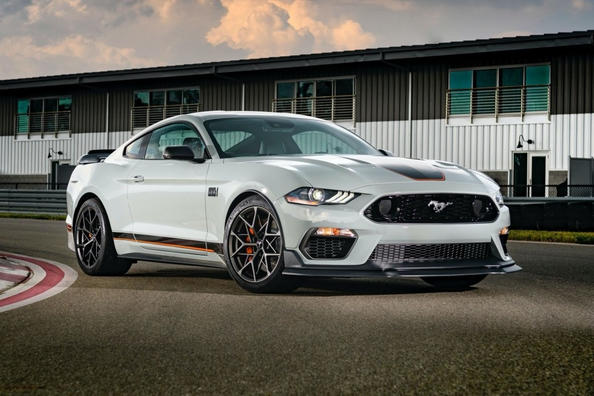 Ford Mustang Mach 1 vstupuje na světový trh