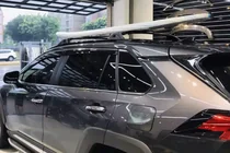 Toyota Rav 4 2019–2025 OEM příčníky pro integrované střešní ližiny (2 ks) fotografie 4
