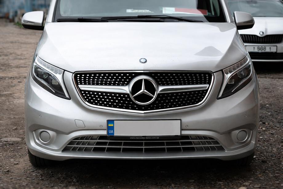 Mercedes Vito/V-class W447 2014– Přední maska chladiče Diamond (2014-2023 pro Vito W447) Fotografie 2