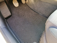 Skoda Superb 2001–2009 EVA autokoberce (černé) fotografie 18
