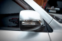 Toyota Land Cruiser 200 2007–2021 Kompletní zpětné zrcátko Executive (pro 2012-2016, 1 ks) Černá (levé) fotografie 2