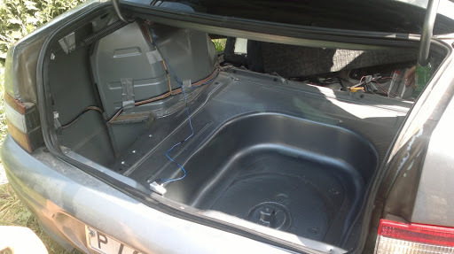 Odhlucnění kufru VAZ 2110 svépomocí
