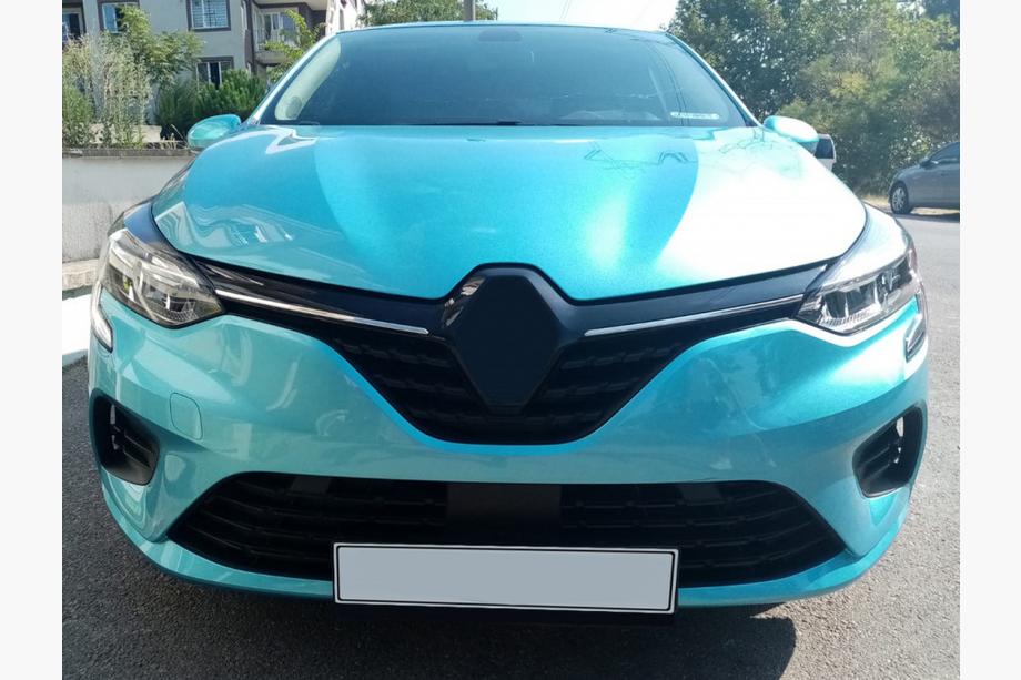 Renault Clio V 2019– Chromové lišty na masku (2 ks) Carmos - turecká ocel Image