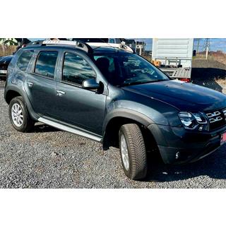 Plastové hladké lemy blatníků (8 ks) Dacia Duster 2008–2018 fotografie 1