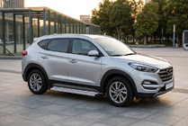 Hyundai Tucson TL 2016–2021 Boční prahy Maya Red-Grey (2 ks, hliník) fotografie 1