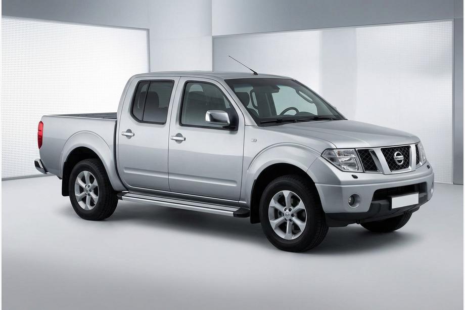 Nissan Navara 2006–2015 Boční nášlapy Maya V4 (2 ks, hliník) Image