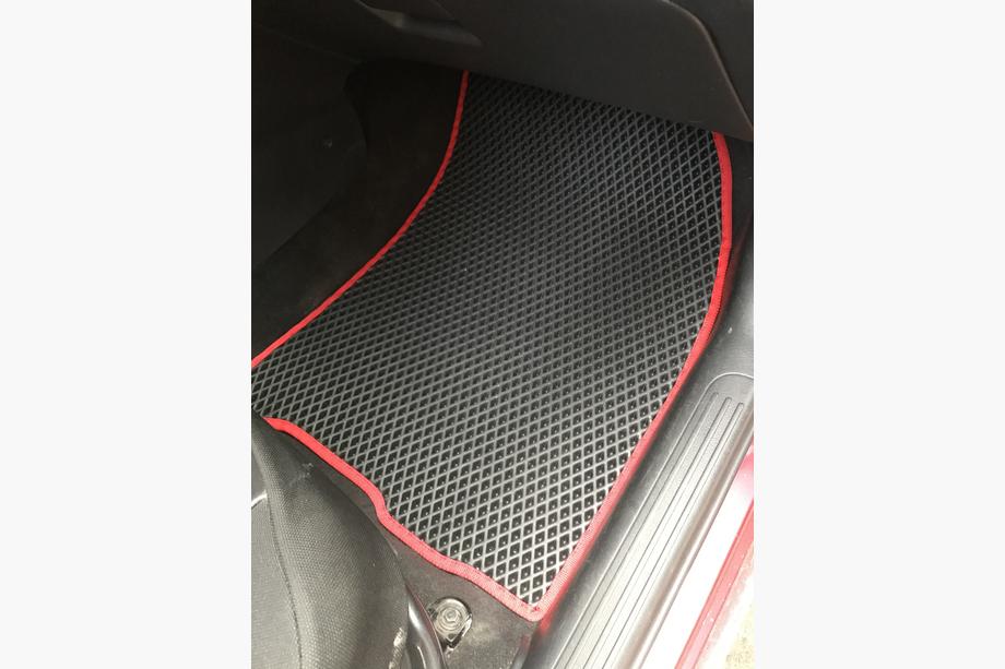 Chevrolet Aveo T250 2005–2011 EVA autokoberce (černé) Fotografie 4