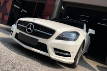 Mercedes CLS C218 2011–2018 Přední maska chladiče 2011-2014 (Diamond Silver) fotografie 3