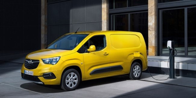Objevila se elektrická verze kompaktního MPV Opel Combo