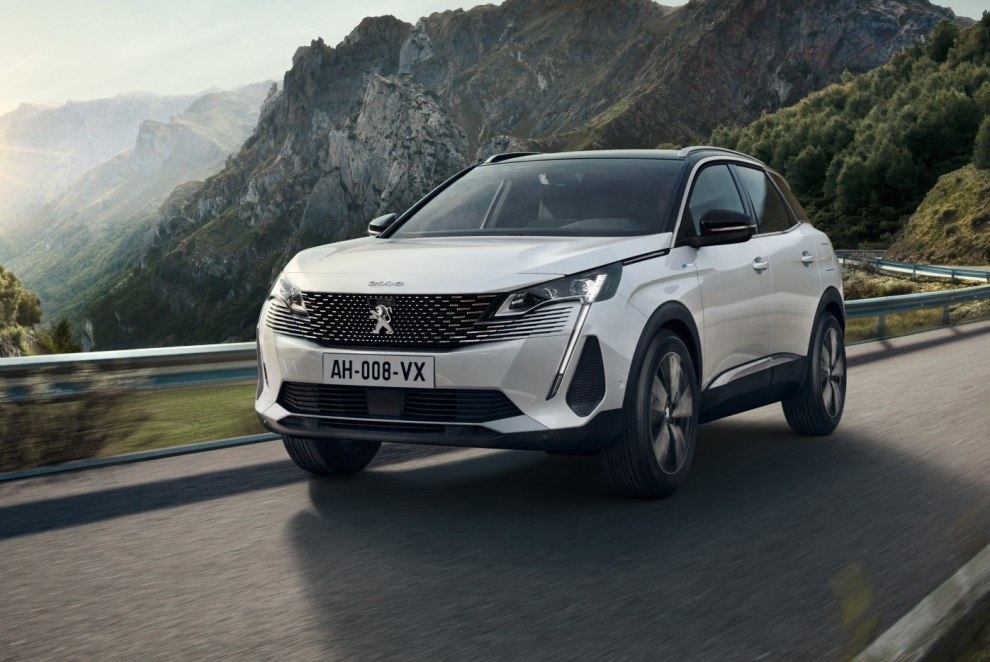 Recenze faceliftované verze crossoveru Peugeot 3008
