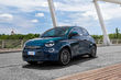 Recenze elektrického subkompaktního hatchbacku Fiat 500e fotografie 1