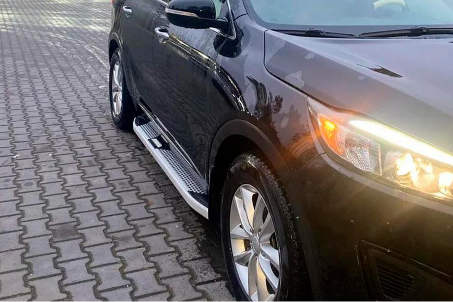 Kia Sorento III UM 2014–2020 Boční nášlapy Mevsim Grey (2 ks, hliník) Fotografie 1