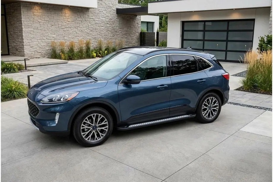 Ford Kuga/Escape 2019– Boční nášlapy Vision New Black (2 ks, hliník) Image