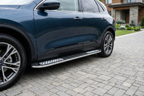 Ford Kuga/Escape 2019– Boční nášlapy Tayga V2 (2 ks, hliník) fotografie 1