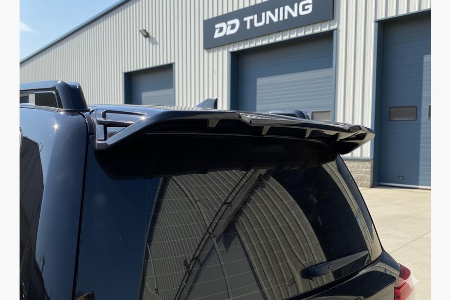 Toyota Land Cruiser 200 2007–2021 Spoiler Ewan (2016-2021) Image