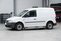 Volkswagen Caddy 2004–2010 Boční nášlapy Mevsim Grey (2 ks, hliník) Maxi (dlouhý rozvor) fotografie 1