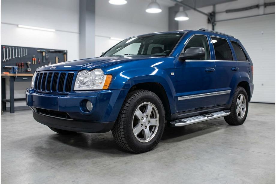 Jeep Grand Cherokee WK 2004–2010 Boční nášlapy Mevsim Grey (2 ks, hliník) Image