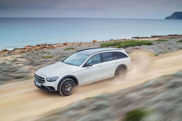 Mercedes-Benz E-Class All-Terrain: zvýšená průchodnost kombi