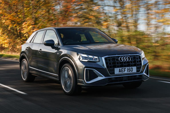 Modernizovaný kompaktní crossover Audi Q2 první generace Fotografie 6