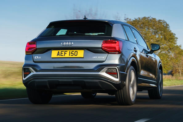 Modernizovaný kompaktní crossover Audi Q2 první generace Fotografie 5