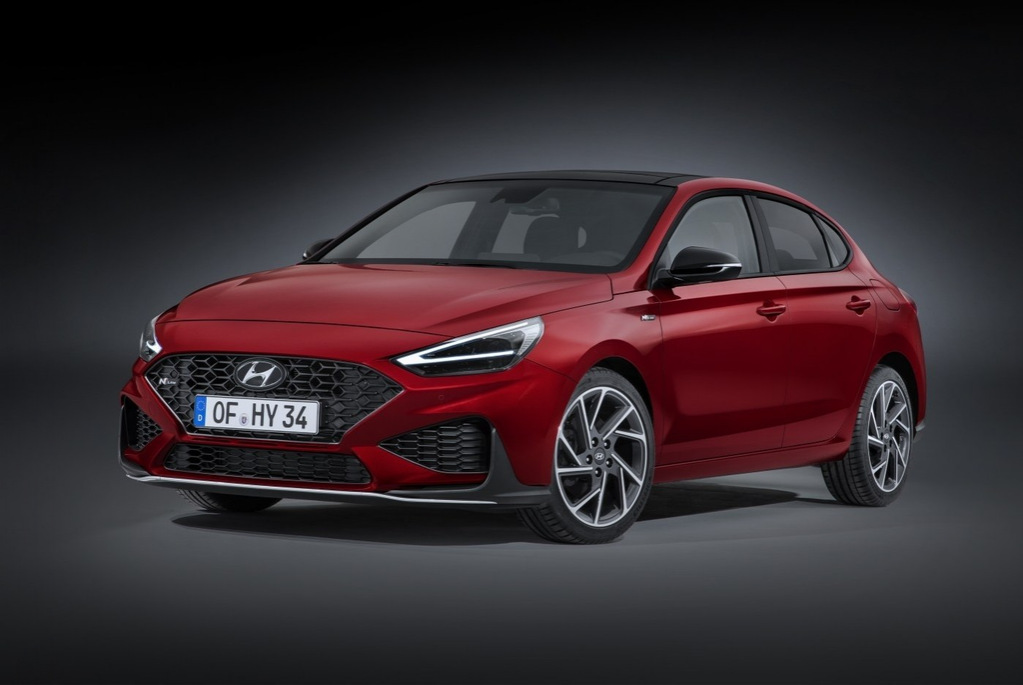 Recenze modernizovaného liftbacku Hyundai i30 Fastback