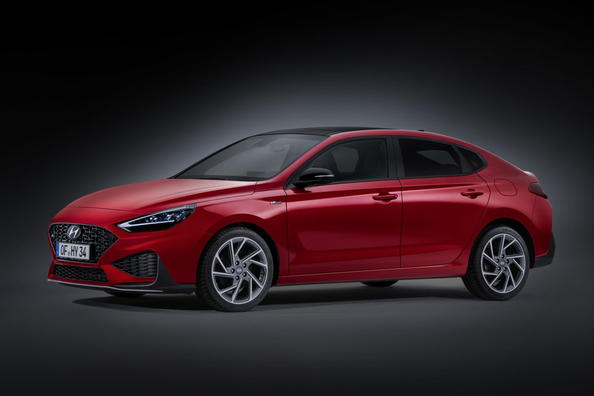 Recenze modernizovaného liftbacku Hyundai i30 Fastback