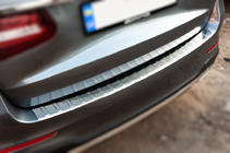 Mercedes GLC X253 2015–2022 Nerezová lišta na zadní nárazník Carmos (2015-2019, nerez) fotografie 1
